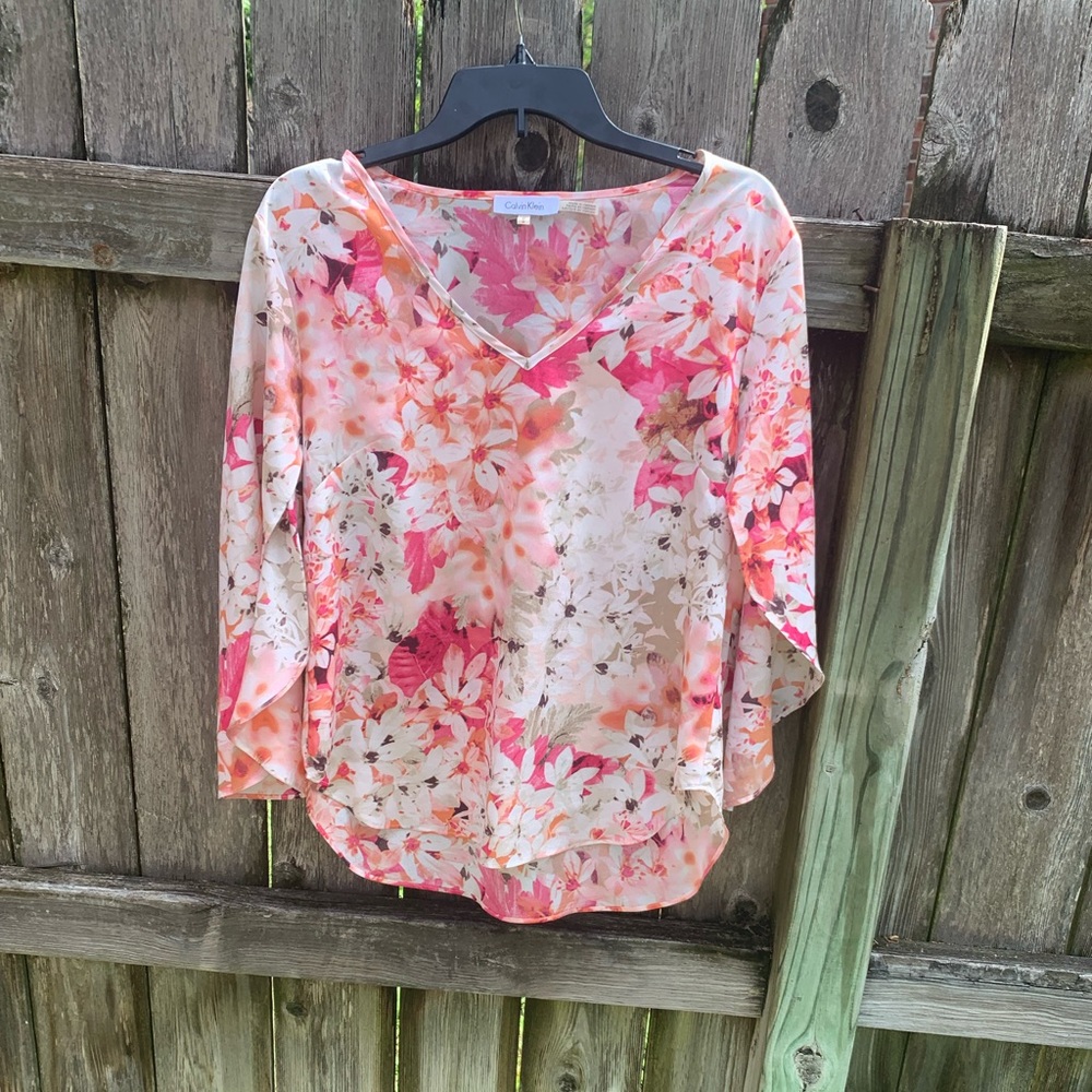 Calvin Klein Flowy multi colored top